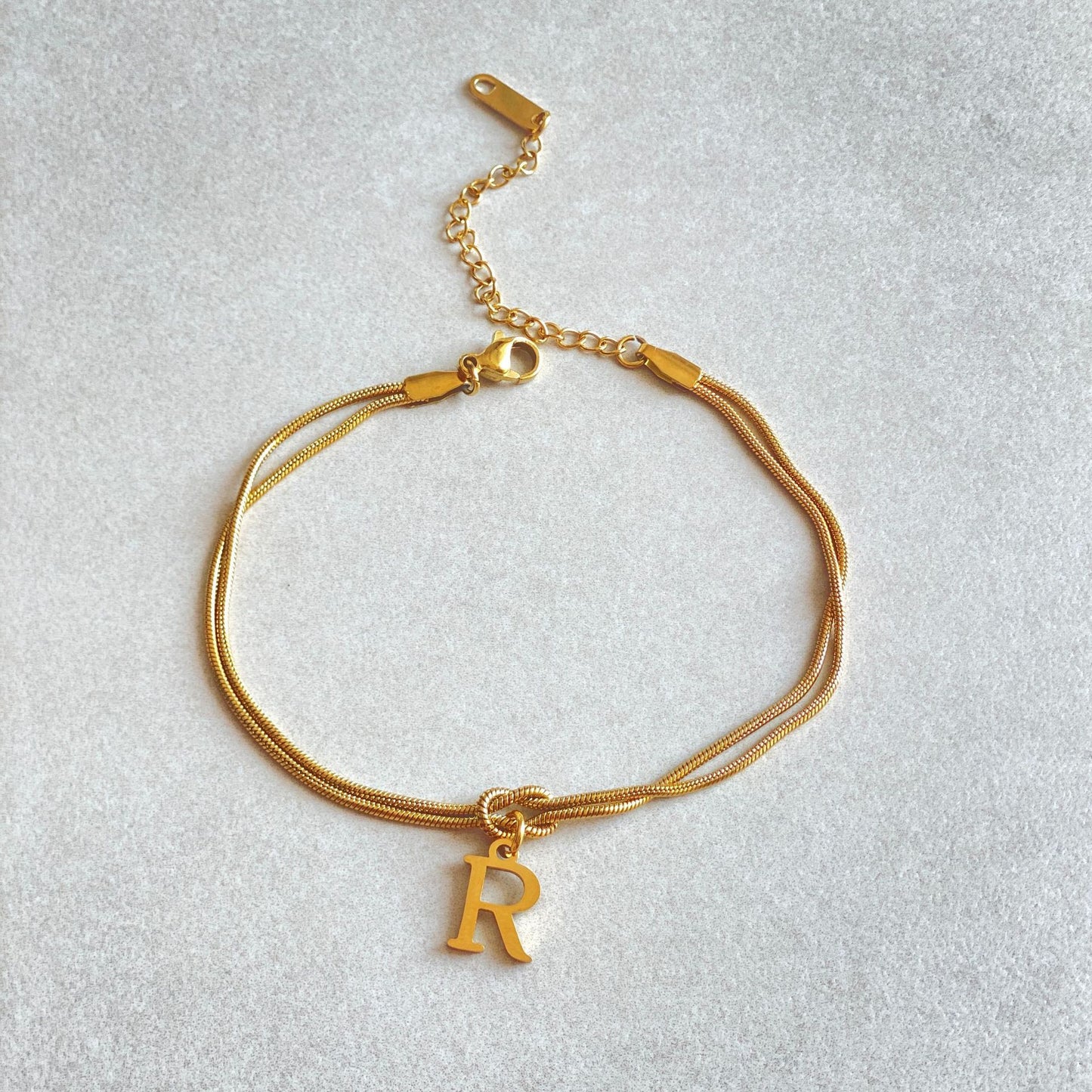 Bracciale con nodo d'amore e lettere - My kingdom