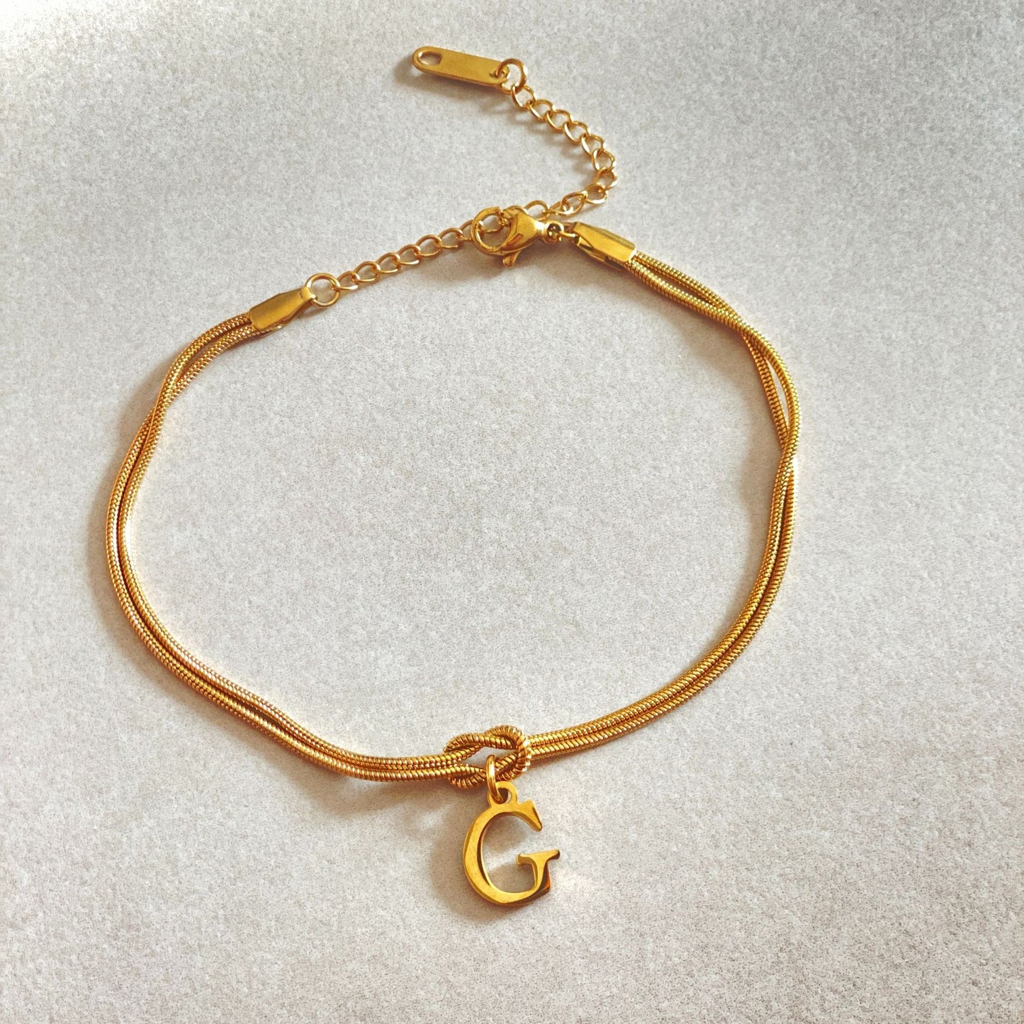 Bracciale con nodo d'amore e lettere - My kingdom