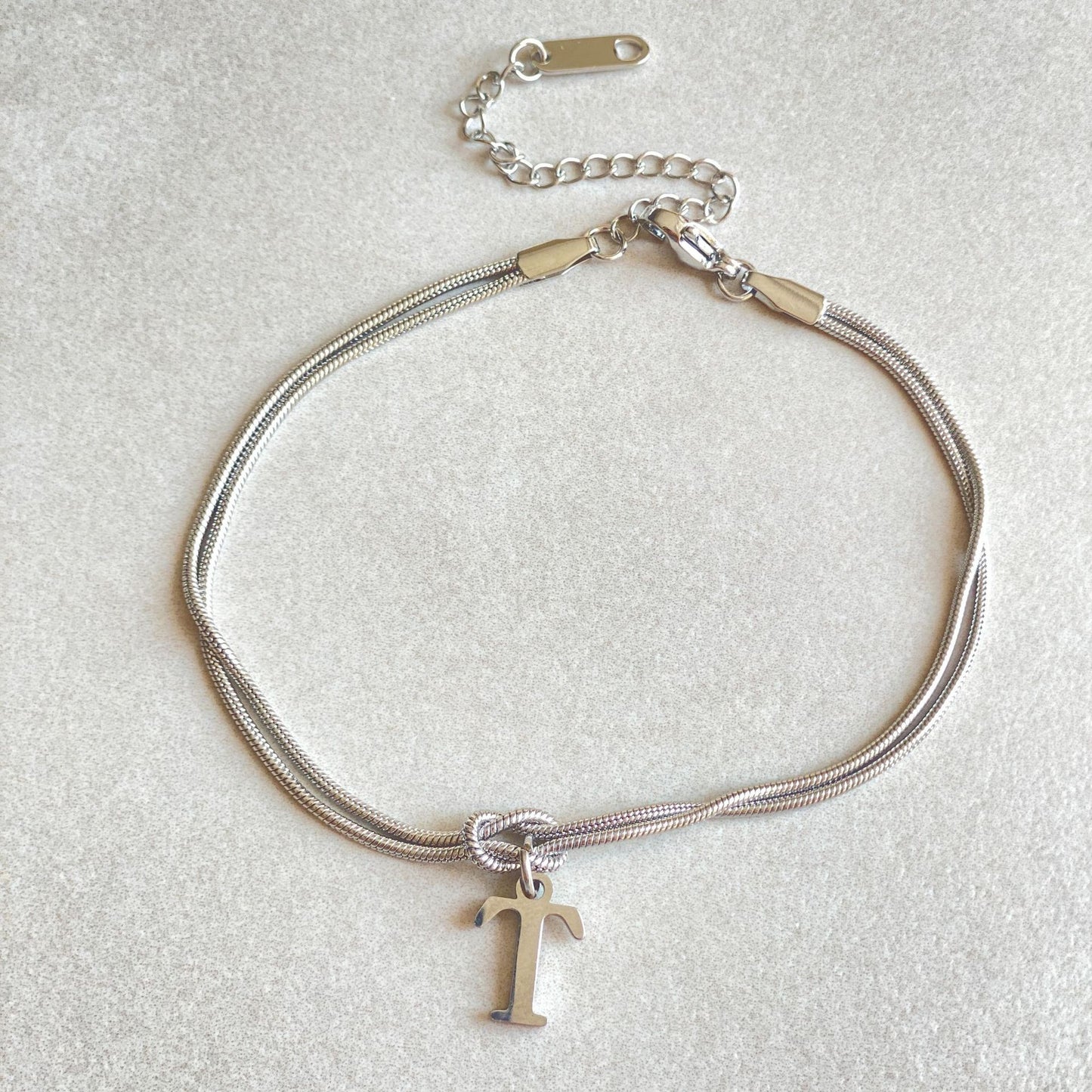 Bracciale con nodo d'amore e lettere - My kingdom