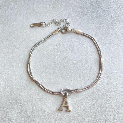 Bracciale con nodo d'amore e lettere - My kingdom