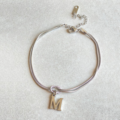 Bracciale con nodo d'amore e lettere - My kingdom